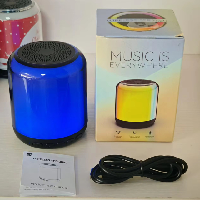 Portable Night Light Speaker With 5W Output FM TWS Function Enjoy the Music Anywhere