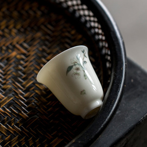 Apricot White Hand Painted Begonia Flower <b>Teacup</b> Ceramic Kung Fu Tea Set Master Cup Retro Thin Wall Tasting Cup - Product Image 2