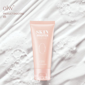 <span class=keywords><strong>Nettoyant</strong></span> visage prêt à expédier, mousse riche, formule douce, contrôle du sébum, pour tous types de peau - Product Image 2