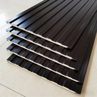 Panneau sandwich en mousse PU isolé thermiquement, maison préfabriquée, revêtement métallique 16 mm pour mur extérieur