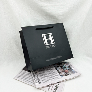 Bán buôn sang trọng biểu tượng tùy chỉnh giày màu hồng Boutique Quà Tặng mua sắm giấy bao bì các tông túi với xử lý cho ngày sinh nhật - Product Image 4