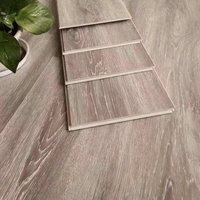 Revêtement de sol SPC de haute qualité à clipser pour la décoration intérieure, imperméable, ignifuge, sur mesure, 4 mm, 5 mm, 6 mm, MOQ 300 m²