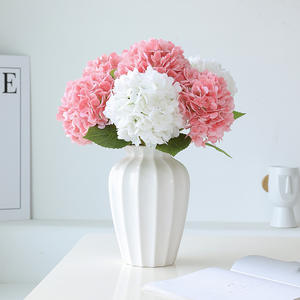 Arreglo Floral <span class=keywords><strong>de</strong></span> Hortensias Grandes, Hidratante, con Sensación <span class=keywords><strong>de</strong></span> <span class=keywords><strong>Película</strong></span> 3D <span class=keywords><strong>de</strong></span> Alta Simulación, Hecho a Mano, para Bodas y Halloween - Product Image 4