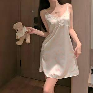 Chemise de nuit en soie glacée imprimée sexy et douce pour femmes ODM avec bonnets rembourrés, demi-jupes pour porter en <span class=keywords><strong>nuisette</strong></span> - Product Image 2