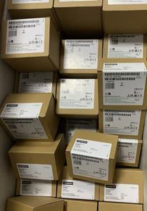 โลโก้ DM8 230R โมดูลขยาย 6ED1055-1FB00-0BA2 รีเลย์ควบคุม PLC - Product Image 1