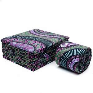 Artículos en stock: Cera satinada, Cera S dorada con purpurina, Tela Bazin Riche africana con pedrería completa, Bazin de Mali, Capulanas Tie Dye, Tejidos Africanos - Product Image 1