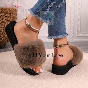 Sandales à bout ouvert en fausse fourrure pelucheuse pour dames et filles - Product Image 5