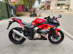 Moto sportive <span class=keywords><strong>Kawasaki</strong></span> Ninja 250cc 400cc, moteur bicylindre en parallèle, maniabilité agile, motos à essence - Product Image 3