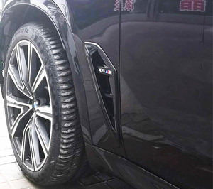 Pour BMW G05 X5 F95 X5M 2019-21, style compétition, garnitures de pare-chocs en plastique <span class=keywords><strong>ABS</strong></span> noir, emblèmes latéraux, marqueurs de pare-chocs - Product Image 4