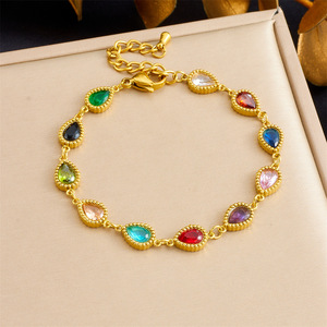 Bracelet chaîne en acier inoxydable plaqué or, micro-pavé, géométrique, coloré, avec motifs ovales, goutte d'eau et carrés, style mode transfrontalier - Product Image 4