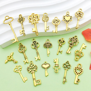จี้กุญแจโลหะผสมสีทองโบราณ รูปทรงหลากหลาย อุปกรณ์ตกแต่งเครื่องประดับ DIY สไตล์เรโทรศิลปะ สำหรับทำสร้อยข้อมือและสร้อยคอ - Product Image 3