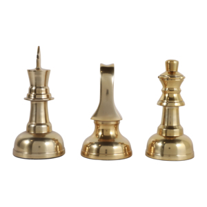 Scultura di pezzo degli scacchi, ornamento per la casa e l'ufficio, finitura oro, statua decorativa per mensole e tavolini da caffè. - Product Image 5