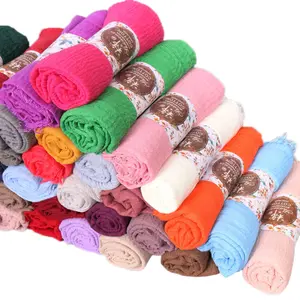Bufanda de algodón con borlas para mujer, hijab musulmán, a la moda, arrugado, venta al por mayor
