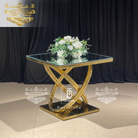 Nouveau design en acier inoxydable pour décorer le socle d'anniversaire Table rectangulaire pour gâteau de mariage élégant