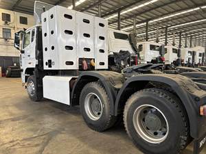 Camión Tractor HOWO Nx 6X4 380HP/430HP CNG de Sinotruk para África - Product Image 3