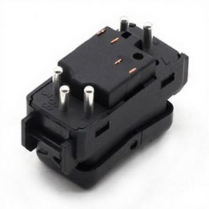 Interruptor Elevador de Ventanas Nuevo 1248204610KZ para Mercedes 190/260/300, Material Plástico ABS, Condición de Fabricación - Product Image 2