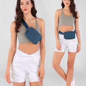 Riñonera Deportiva de Nailon Impermeable a la Moda, con Logotipo Personalizado, para Viajes, Deportes y Running, para Mujer - Product Image 2