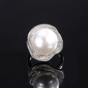 Fashion Eco-friendly Copper White Shell Pearl Flower Geometric Pendant <b>Earrings</b> Ring <b>Set</b> Imitation Pearl Jewelry <b>Set</b> for Women - Product Image 4