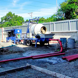 Pompe à béton autochargeante de 40 m3/h avec centrale à béton, prix - Product Image 3