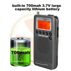Radio numérique portable à fréquence large AM/FM avec antenne télescopique externe et prise casque pour extérieur - Product Image 5