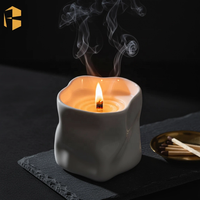 Nouveau design, bougie en céramique vide de marque privée de luxe avec logo personnalisé, bougie en pot de céramique d'huile parfumée de cire de soja pour la décoration intérieure
