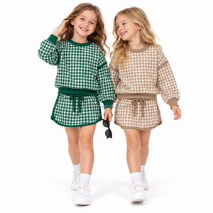 Ensemble jupe trapèze pour filles : Sweat-shirt à manches longues et épaules tombantes et jupe-short à ourlet en forme de dauphin, 2 pièces pour enfants au quotidien - Product Image 4