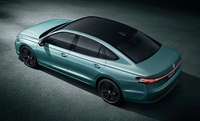Voitures à essence chinoises 2024 Passat Pro, Véhicule essence Passat R Lin 2025, Berline 2024 pour le commerce automobile Passat
