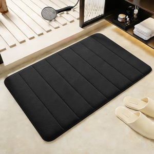 Tapis de bain Cangming en polaire corail matelassé, absorbant, antidérapant, pour salle de bain, style moderne et simple, lavable à la main - Product Image 3