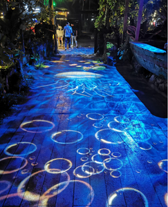 Projecteur interactif extérieur IP65 pour aéroports, gares ferroviaires et spectacles d'éclairage de Noël - Product Image 1