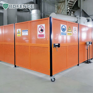 Recinzione in Metallo Perforato Vendita all'Ingrosso |   Barriera di Isolamento Antiruggine Durevole per Officine e Linee di Assemblaggio - Product Image 1
