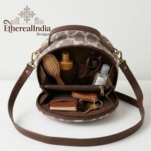 Sac bandoulière rond beige bohème en coton tissé fait main, sac à bandoulière ethnique circulaire, vente en gros, fournisseur d'exportation Inde - Product Image 3