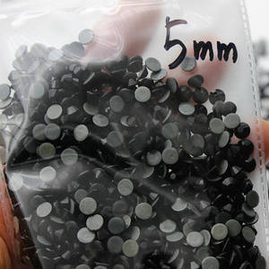 厂家批发100多种颜色喷射黑色密集胶水烫金石SS20玻璃烫金石婚纱水钻 - Product Image 3