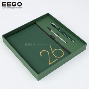 Agenda 2026 Verde Scuro per l'Anno Finanziario, Stampa Personalizzata all'Ingrosso, Diario Planner con Copertina Sublimata - Product Image 6