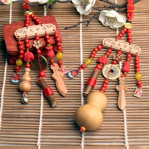 Pendentif en bois de pêche en forme de calebasse, décoration naturelle pour la maison, cadeau unisexe, 12 ans et plus - Product Image 1