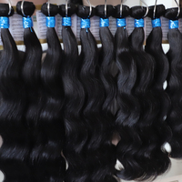 32 34 36 38 40 Mèches de cheveux humains malaisiens indiens à cuticules intactes, 100% vierges brésiliennes, ondulations profondes lâches, cheveux humains péruviens