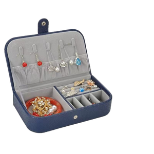 Estuche de Viaje para Joyas de Cuero PU, Organizador de Joyas con Ganchos para Evitar que los Collares se Enreden, para Uso Diario de Damas - Product Image 3