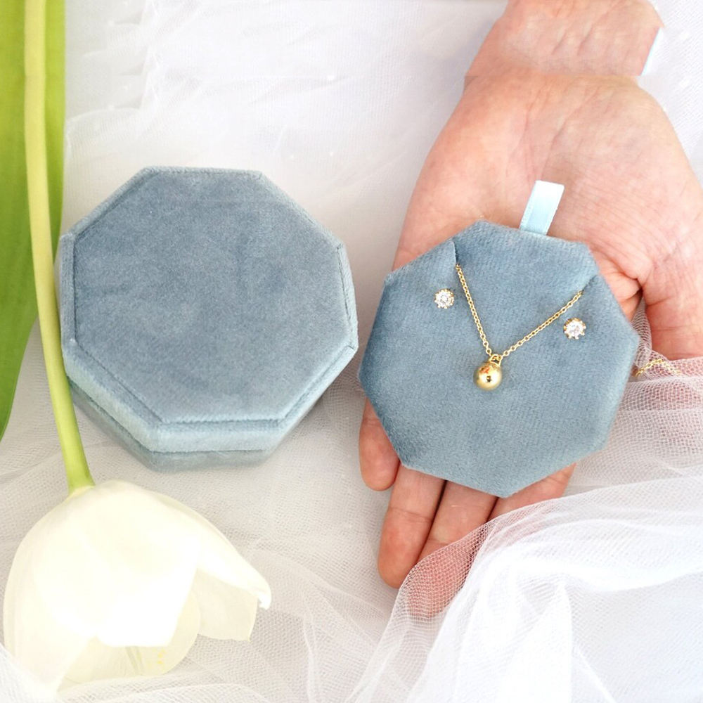 สีฟ้าอ่อน