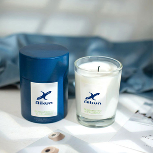 AIKUN Pot à bougie en verre Cire de soja avec couvercle Bougies parfumées romantiques Impression de bougie en verre Loge pour chambre à coucher - Product Image 6