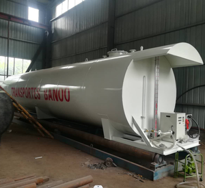 3000 <span class=keywords><strong>L</strong></span> Station-service Skid Petite station mobile à <span class=keywords><strong>essence</strong></span> <span class=keywords><strong>mont</strong></span>ée sur patins <span class=keywords><strong>Prix</strong></span> du distributeur <span class=keywords><strong>de</strong></span> carburant <span class=keywords><strong>de</strong></span> la pompe <span class=keywords><strong>de</strong></span> la station-service <span class=keywords><strong>Prix</strong></span> - Product Image 6