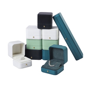 Wholesale Custom High Quality Luxury Hot Selling Metal Buckle Suede Necklace Ring Jewelry <b>Box</b> Suede Jewelry <b>Box</b> Simple Beige - Product Image 5