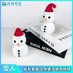 Statuetta di pupazzo di neve natalizio in resina modellata da 4-4,9 pollici, decorazione per interni, regalo natalizio, ornamento da scrivania - Product Image 5