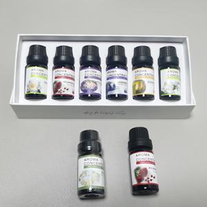 Oli Essenziali per Aromaterapia con Logo Personalizzato per Candele, Diffusori Aroma e Profumi alla Frutta, Confezione da 6 Fiale da 10 ml a Marchio Privato - Product Image 4