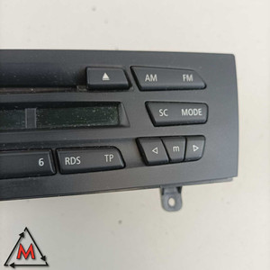 Radio de Coche Usada con Reproductor de CD RA 9133335 01 1 BMW Serie 1 E81 2004-2013 (88198) - Product Image 4