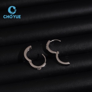 Boucles d'oreilles créoles classiques et simples en argent sterling 925 avec moissanite VVS, bijoux fins de haute qualité en gros - Product Image 5
