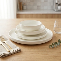 nouvelle assiette en porcelaine fine