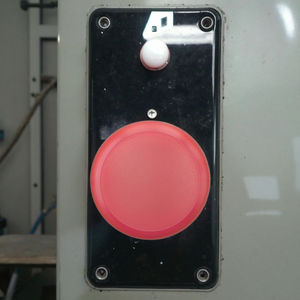 สวิตช์ปุ่มหยุดฉุกเฉินแบบปิดปกติ EATON M22 ซีรีส์ 1 พร้อมหน้าสัมผัสสำหรับเครื่องจักรกล อุปกรณ์เชื่อม - Product Image 4