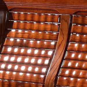 Serie de Muebles de Sala de Estar de Estilo Clásico Tradicional, Nueva Colección 2022 en Oferta, con Tres Sillones y Mesa de Centro - Product Image 2