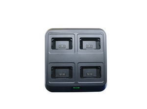 Base <span class=keywords><strong>de</strong></span> Carga para Cámaras Corporales <span class=keywords><strong>de</strong></span> 100-240V: Carga Rápida para 4 Dispositivos + Búsqueda <span class=keywords><strong>de</strong></span> <span class=keywords><strong>Archivos</strong></span> Fácil por ID - Product Image 3