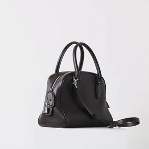 Sac à main pour femme en cuir de vachette de première qualité, fabriqué sur mesure, écologique, imperméable, grande capacité, sac Boston en cuir véritable avec fermeture éclair - Product Image 3