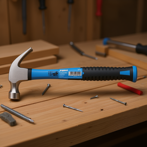 ค้อนเฟอร์วี คาร์เพนเตอร์ หัวเหล็ก 20 ออนซ์ พร้อมด้ามจับยาง สำหรับงานไม้และงานก่อสร้าง - Product Image 3